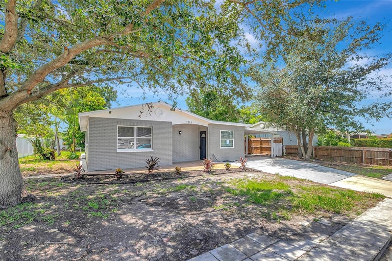 4845 San Pablo Pl, Tampa, FL 33634