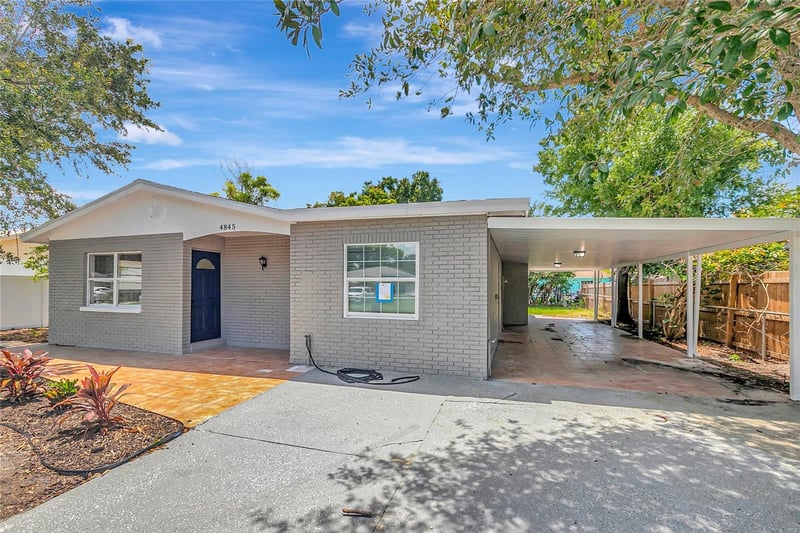 4845 San Pablo Pl, Tampa, FL 33634
