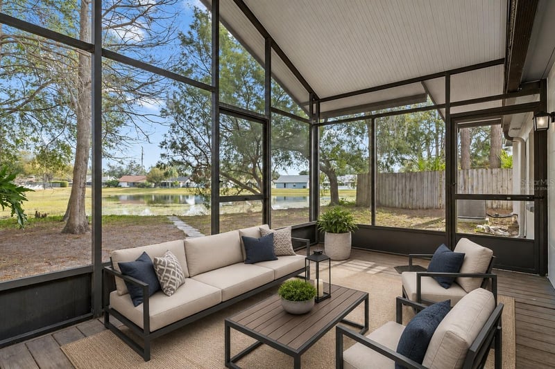 1628 Baker Rd, Lutz, FL 33559