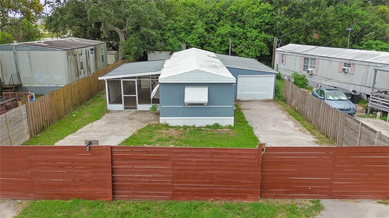 11301 Edison Ave, New Port Richey, FL 34654