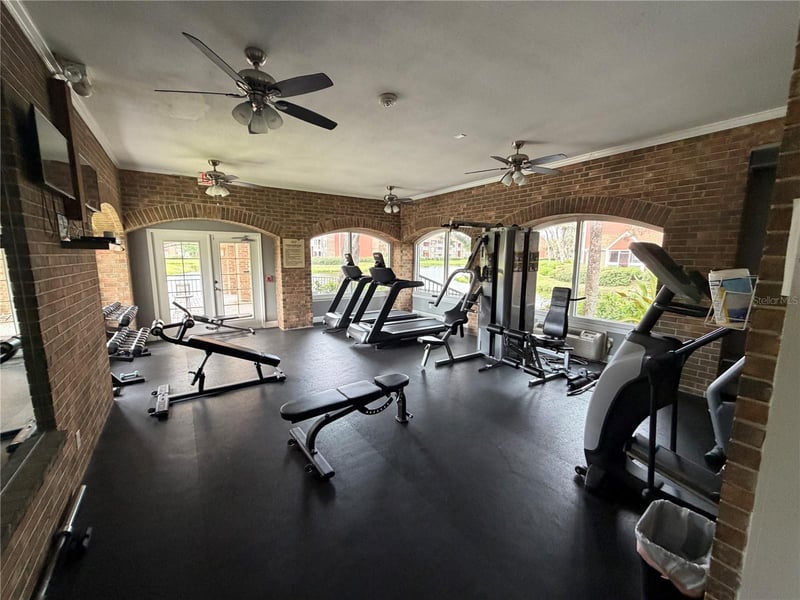 10200 Gandy Blvd N #512, St Petersburg, FL 33702