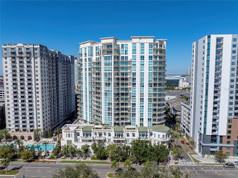 450 Knights Run Ave #1103, Tampa, FL 33602