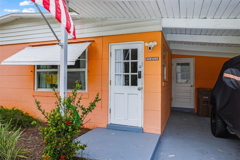 14023 Palm St, Madeira Beach, FL 33708