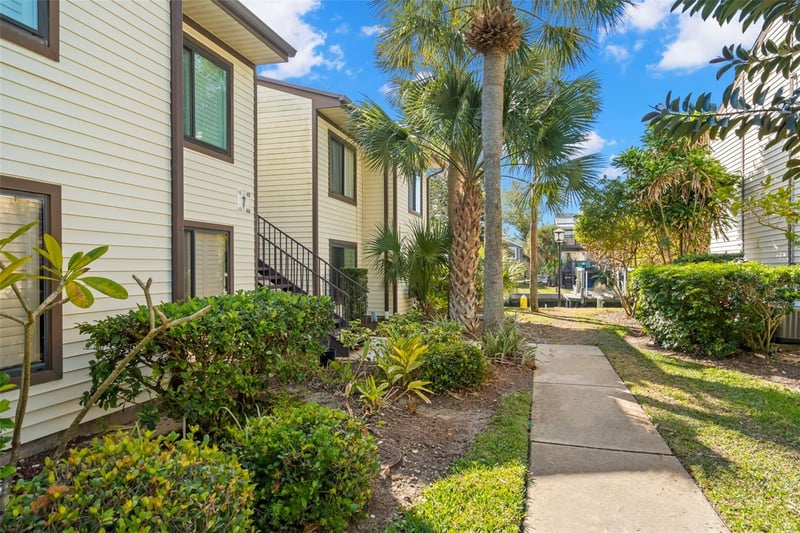 412 Moorings Cove Dr #7H, Tarpon Springs, FL 34689