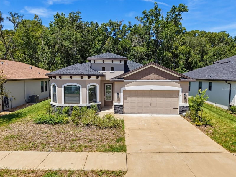 11515 Weaver Hollow Rd, New Port Richey, FL 34654