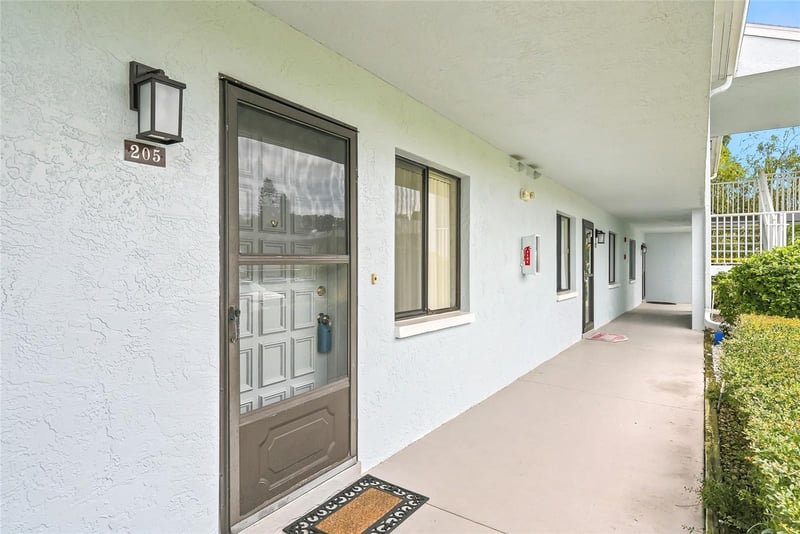 205 Martha Ln #205, Oldsmar, FL 34677