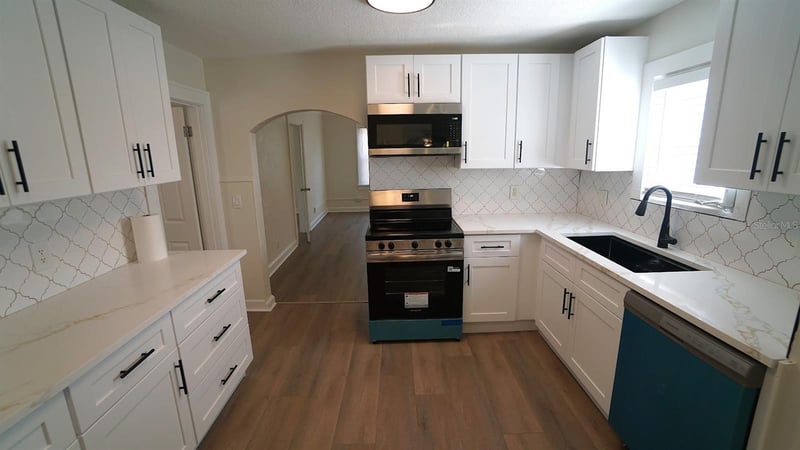 1632 27th Ave, St Petersburg, FL 33713