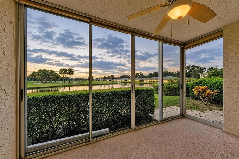 6999 Country Club Dr #123, Sarasota, FL 34243