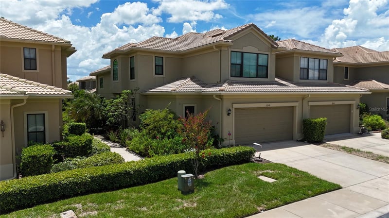 8240 Acadian Ln, Seminole, FL 33777