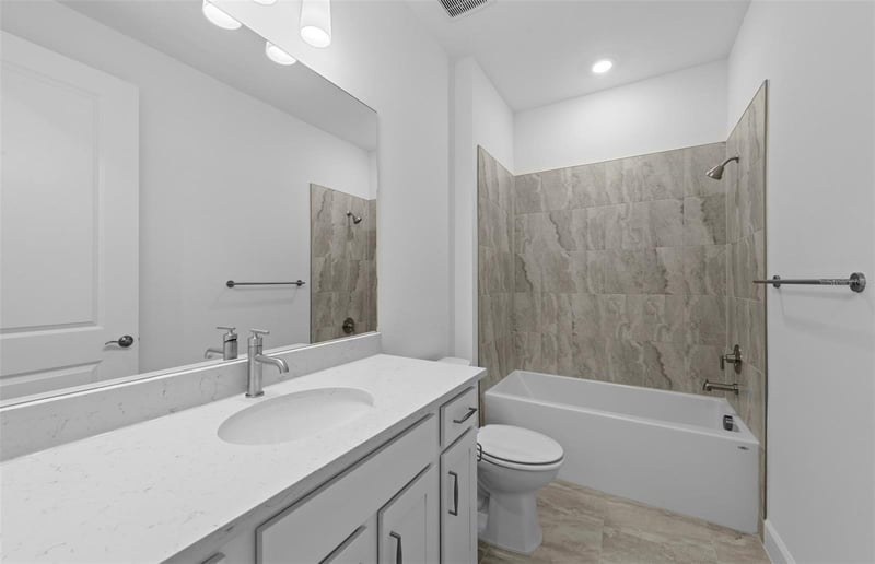 18937 Indian Rock Pl, Lakewood Ranch, FL 34211