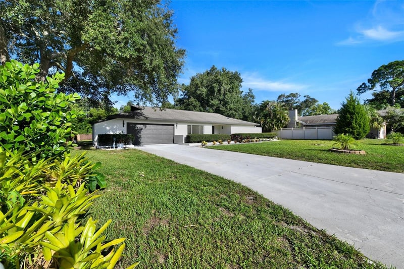 207 Dunbridge Dr, Palm Harbor, FL 34684