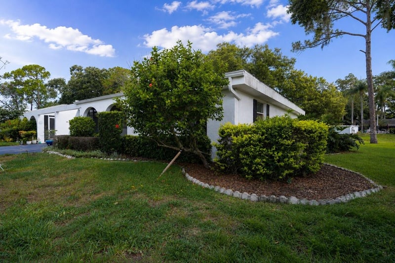 510 Palmer Cir, Palm Harbor, FL 34685