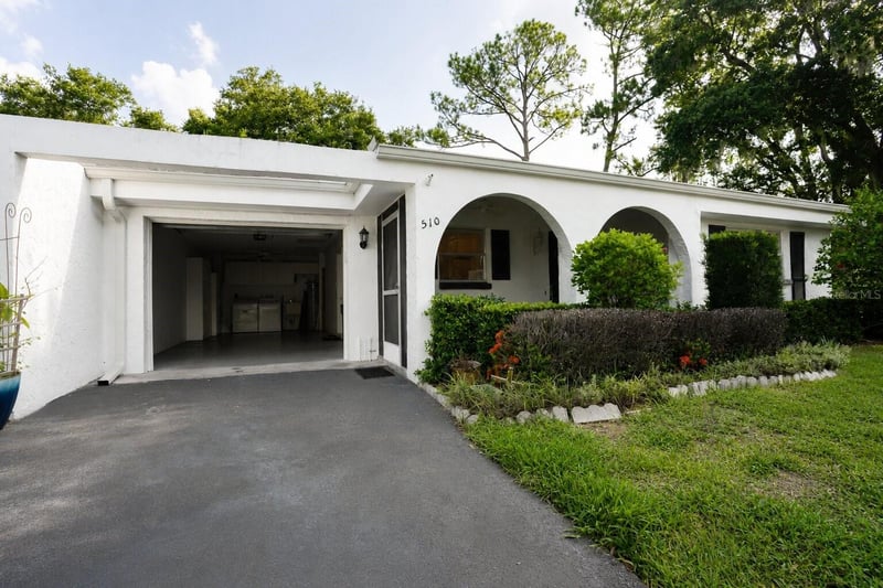 510 Palmer Cir, Palm Harbor, FL 34685