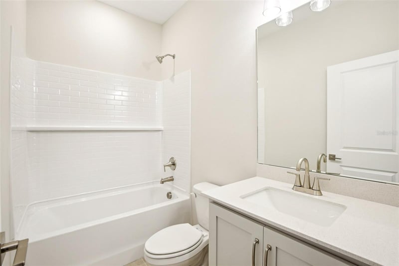 5911 Fresh Flora Dr, Wimauma, FL 33598