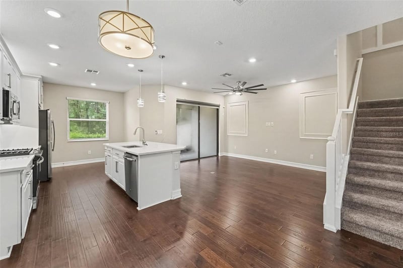 5150 San Martino Dr, Wesley Chapel, FL 33543