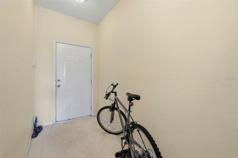 11082 Winter Crest Dr, Riverview, FL 33569