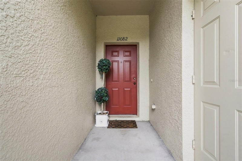 11082 Winter Crest Dr, Riverview, FL 33569
