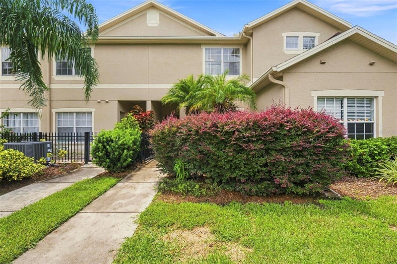 11082 Winter Crest Dr, Riverview, FL 33569