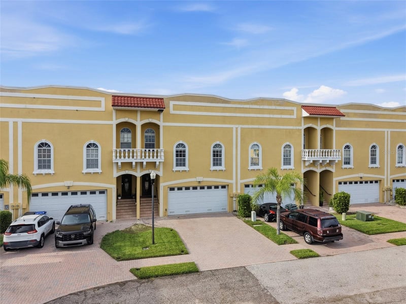 515 Villa Treviso Ct, Apollo Beach, FL 33572