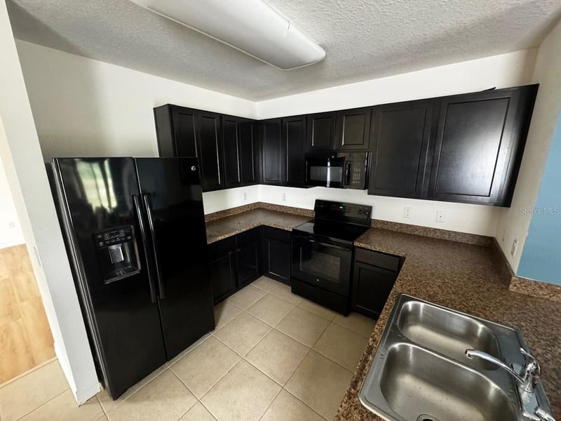 10526 Whispering Hammock Dr, Riverview, FL 33578