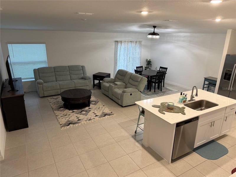 13038 Calcite Blue Ave, Wimauma, FL 33598