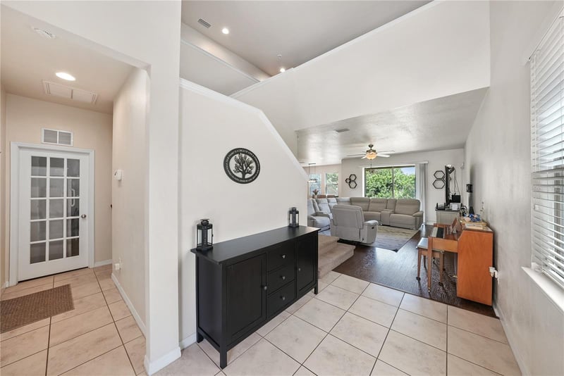 8415 Loblolly Pine Ct, Riverview, FL 33578