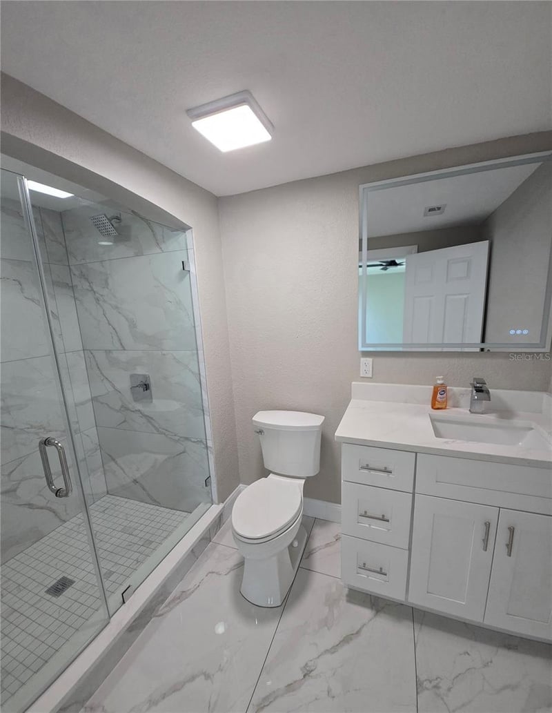 37406 Vista Dr, Dade City, FL 33523