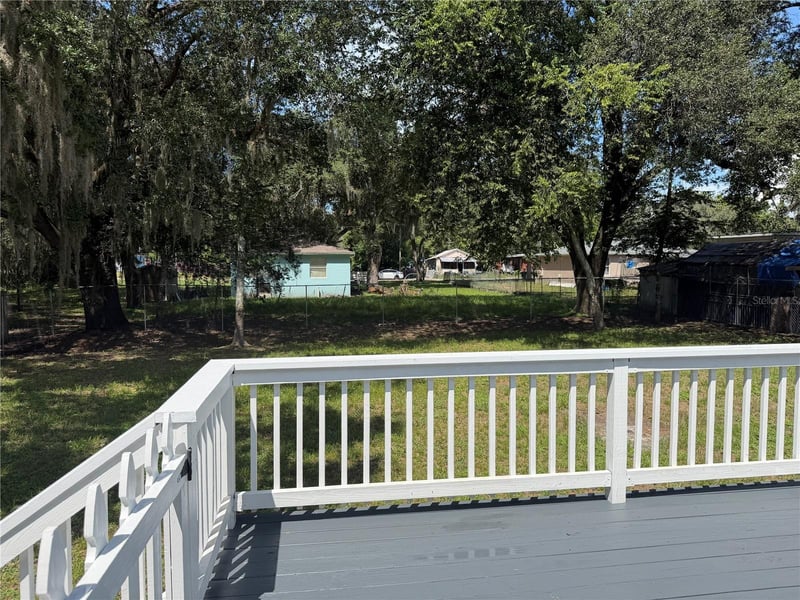 21015 Market St, Dade City, FL 33523