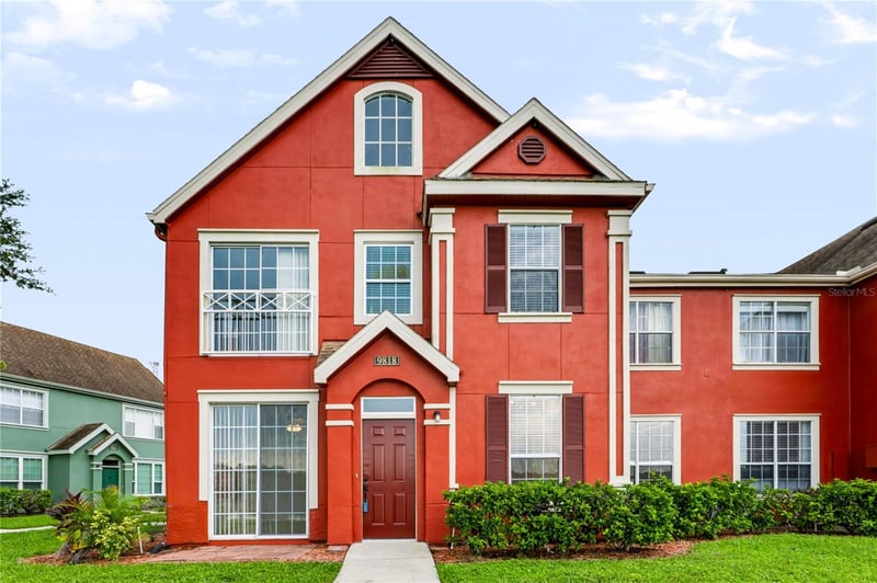 9818 Lake Chase Island Way #9818, Tampa, FL 33626