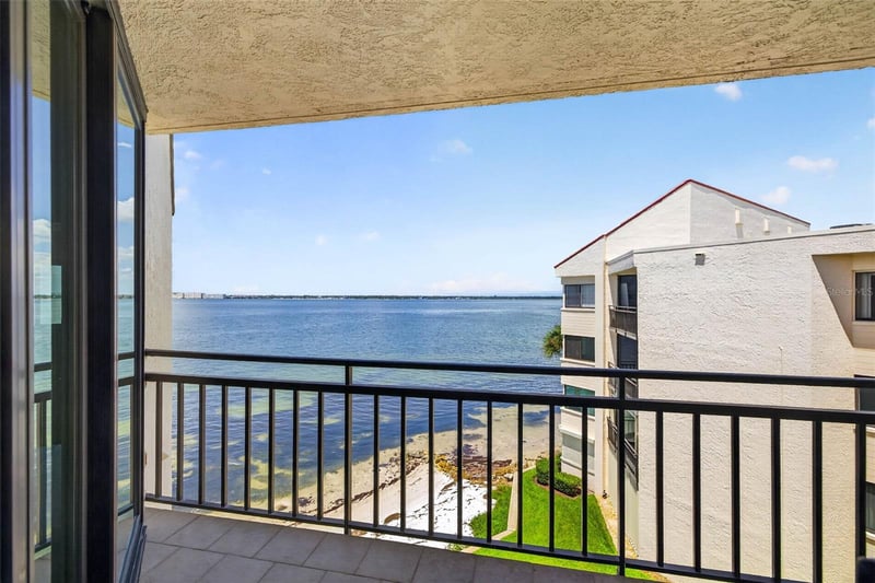 5541 Puerta Del Sol Blvd #412, St Petersburg, FL 33715