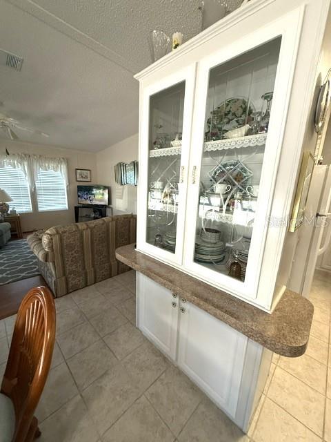 1001 Starkey Rd #475, Largo, FL 33771