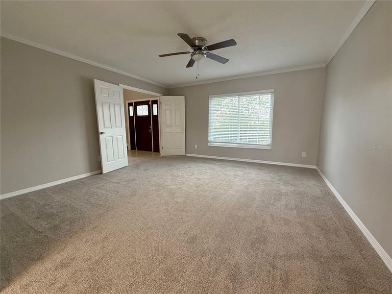 2609 Crestfield Dr, Valrico, FL 33596