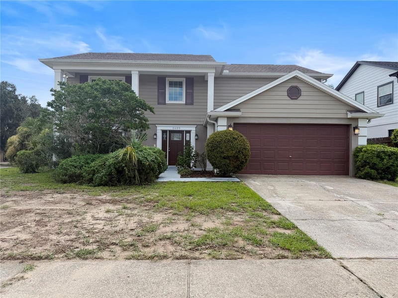 2609 Crestfield Dr, Valrico, FL 33596