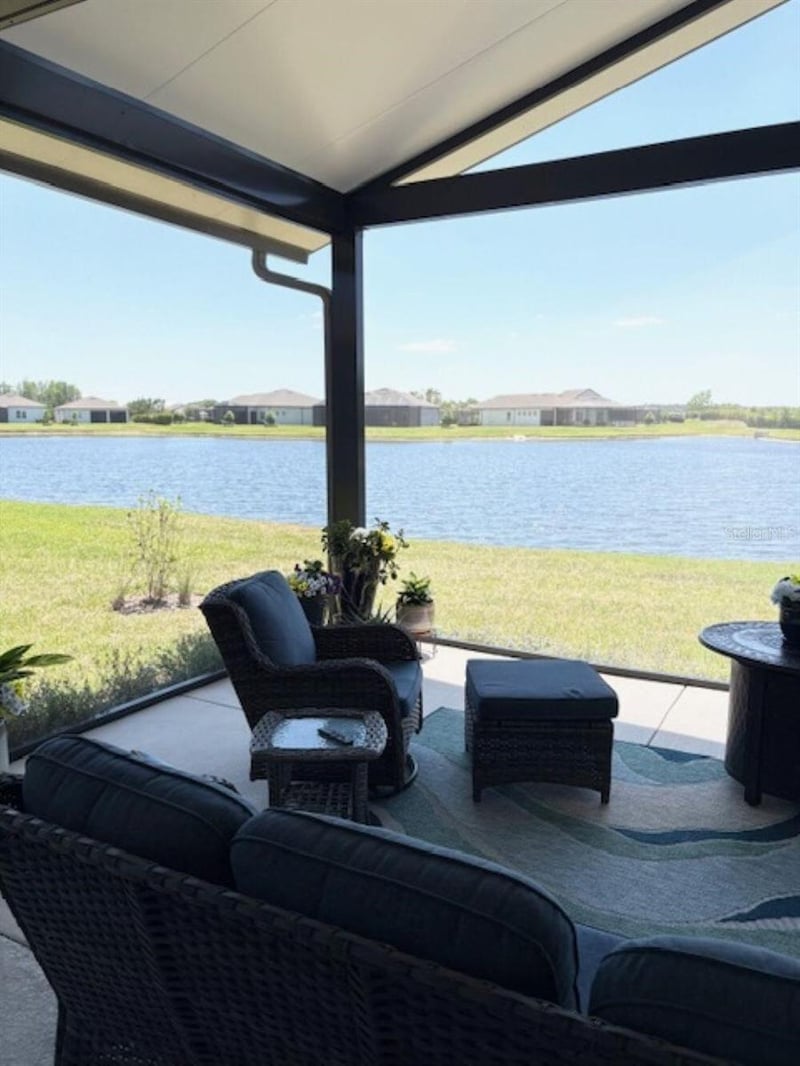 18498 Coastal Shore Ter, Land O Lakes, FL 34638