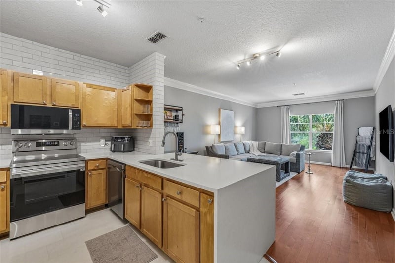 4207 S Dale Mabry Hw #8308, Tampa, FL 33611