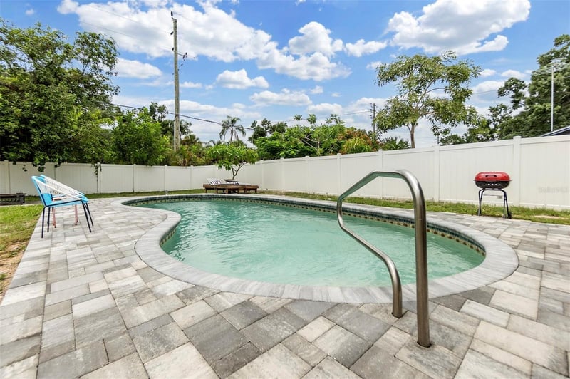 2714 42nd St, Bradenton, FL 34205