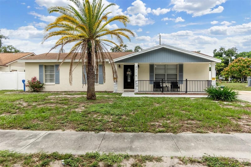 2714 42nd St, Bradenton, FL 34205