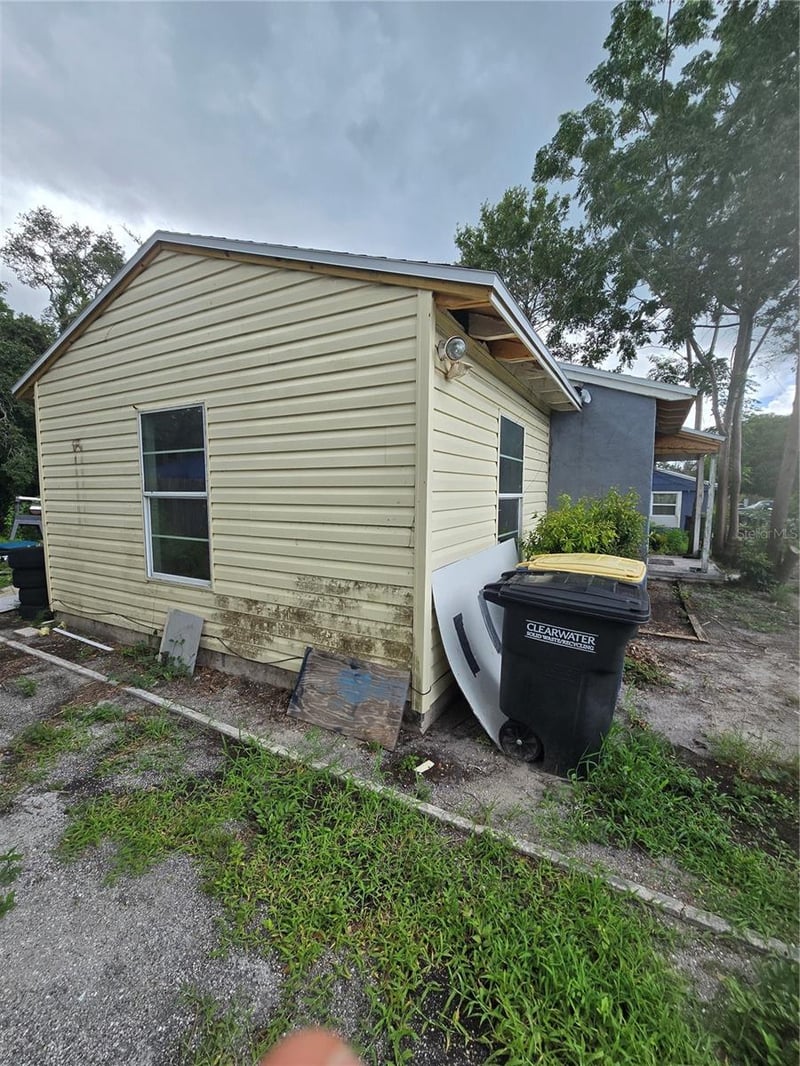 617 Glenwood Ave, Clearwater, FL 33756