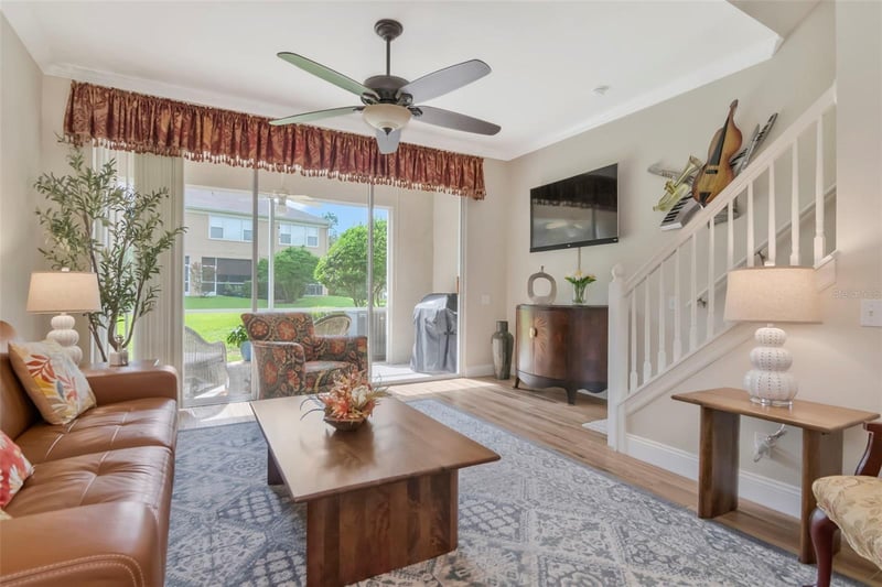 4111 Bismarck Palm Dr, Tampa, FL 33610