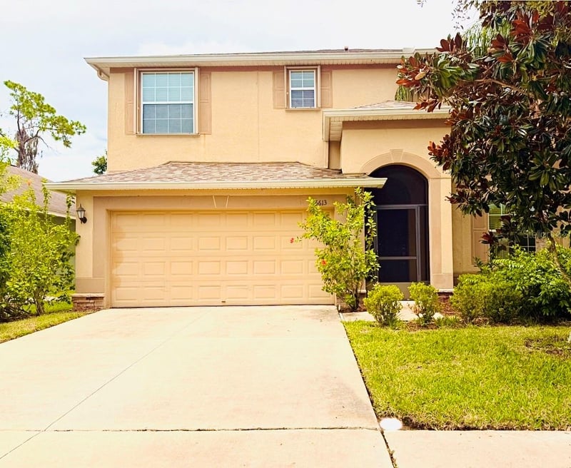 16613 Myrtle Sand Dr, Wimauma, FL 33598