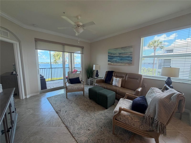 920 Tidewater Shores Loop #308, Bradenton, FL 34208