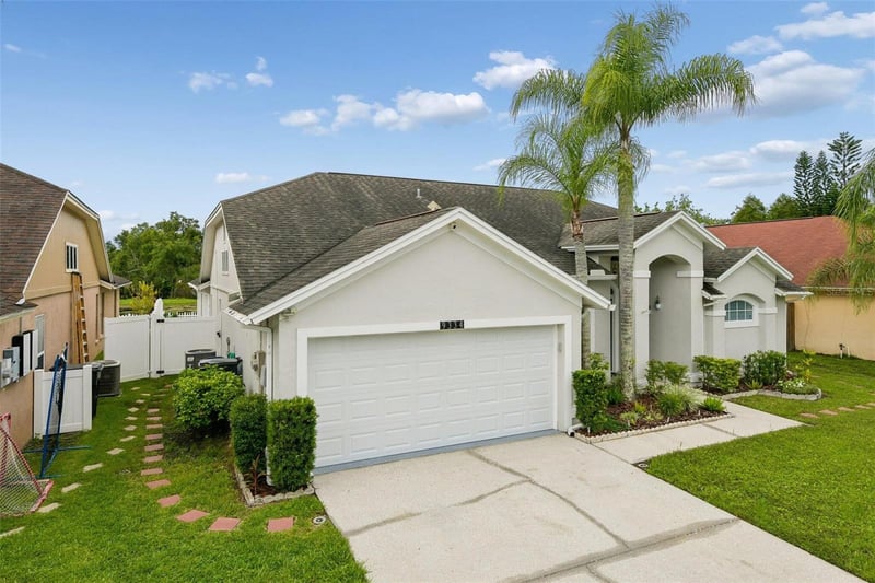 9334 Pontiac Dr, Westchase, FL 33626