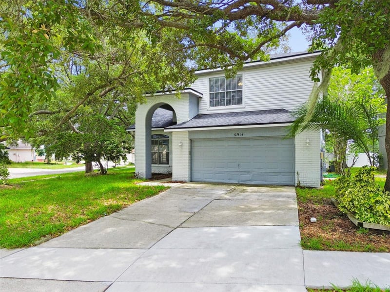 12914 Longcrest Dr, Riverview, FL 33579