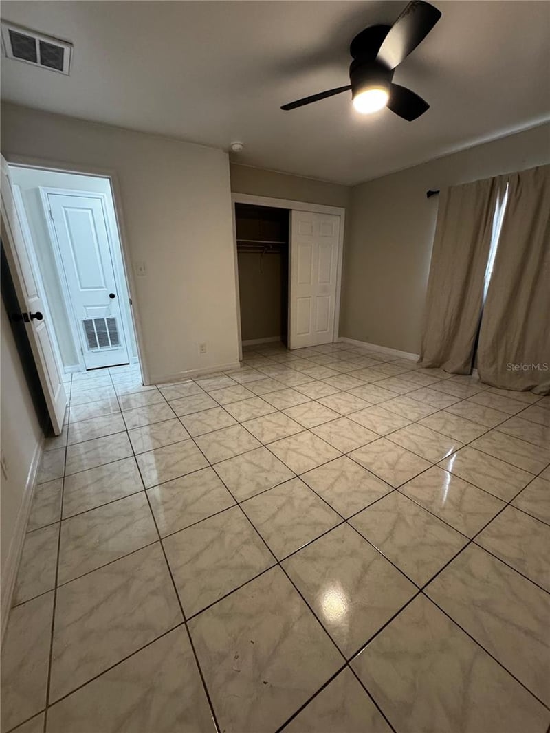 4202 Okara Rd, Tampa, FL 33617
