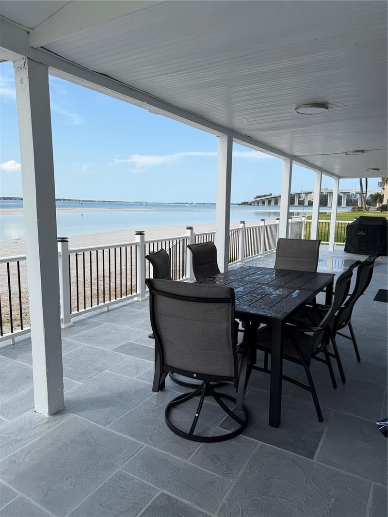 887 S Gulfview Blvd, Clearwater Beach, FL 33767