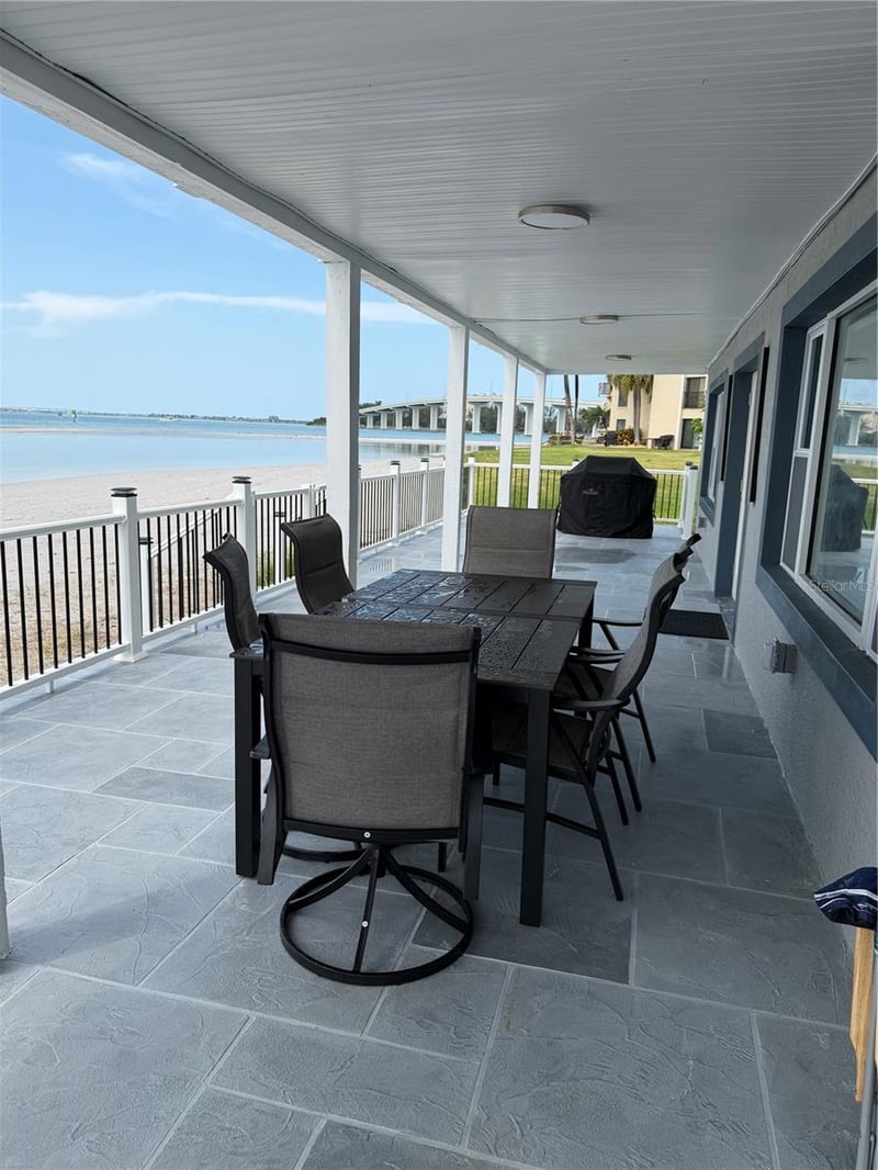 887 S Gulfview Blvd, Clearwater Beach, FL 33767