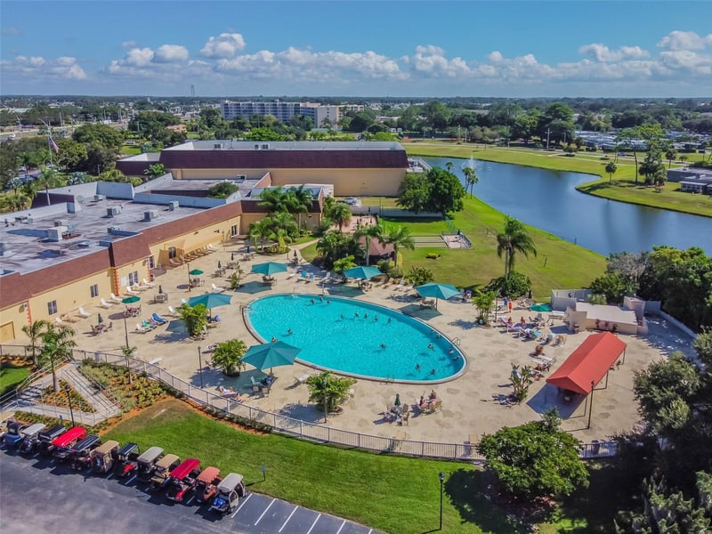 1105 Jameson Greens Dr #1105, Sun City Center, FL 33573