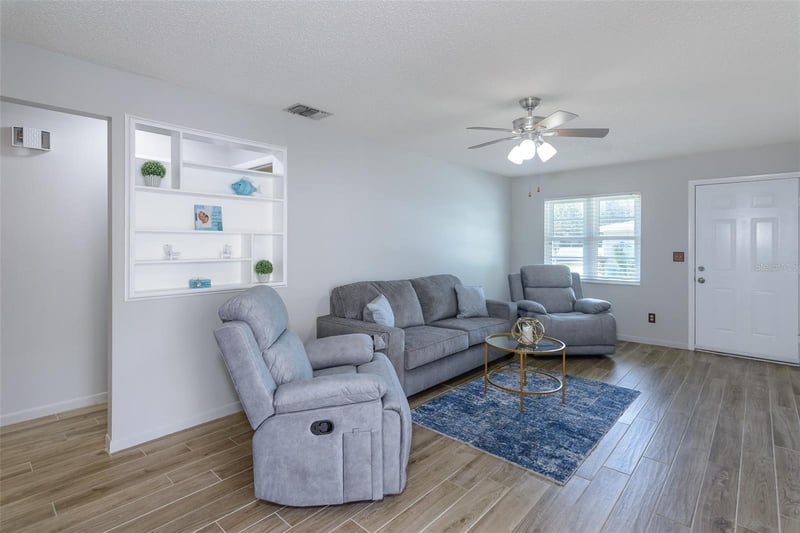 1139 Orange Tree Cir E #A, Palm Harbor, FL 34684