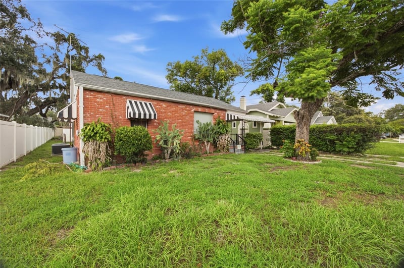 1416 Idlewild Ave, Tampa, FL 33604