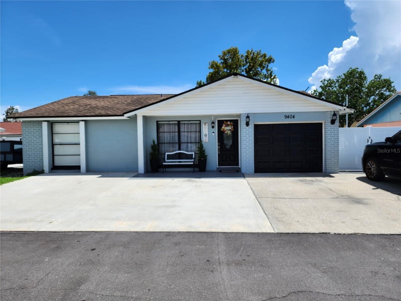 9404 Hillport Ct, Tampa, FL 33615